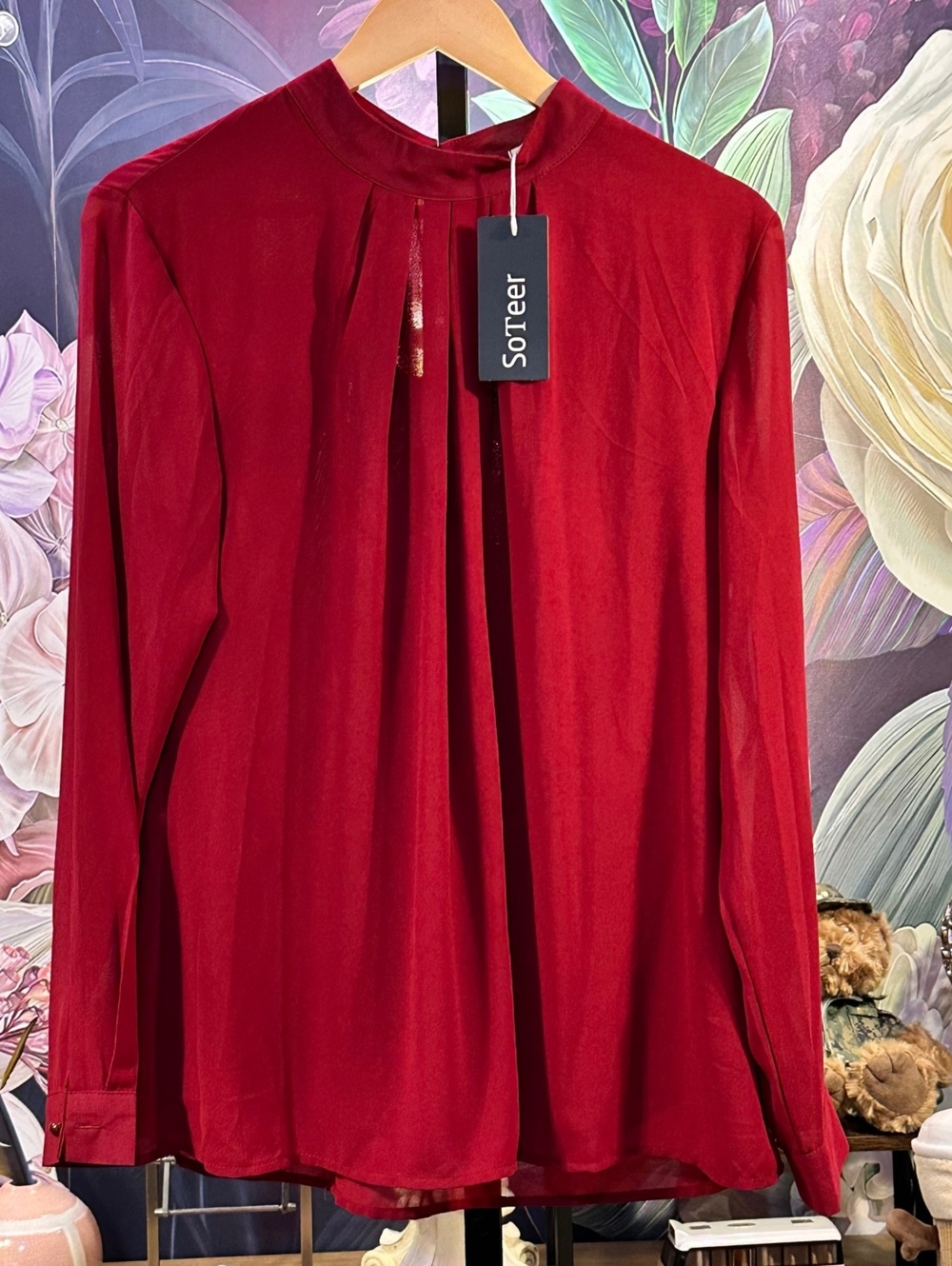 SoTeer L Women's Long Sleeve Blouse Red Pleated Sheer Mock Neck Office NWT